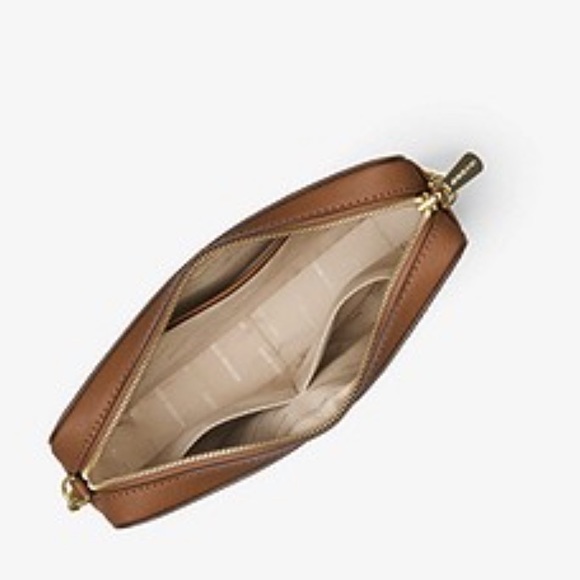 MICHAEL KORS
Jet Set Large Saffiano Leather Crossbody Bag Luggage color NWT - Picture 4 of 16